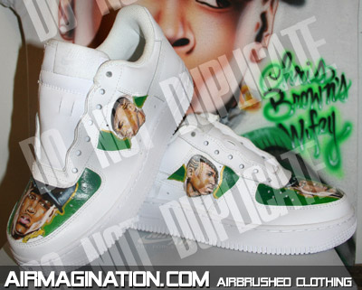 airbrush Chris Brown shoes